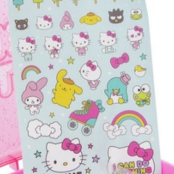 Hello Kitty Jewelry Making Kit & Case Pink - Picture 3 of 6